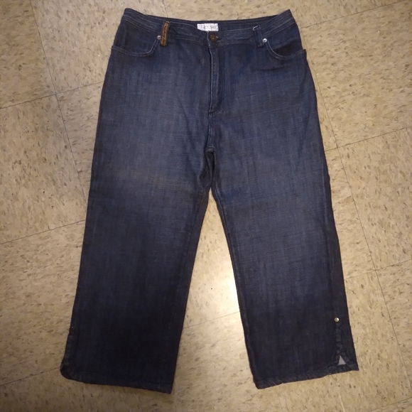 St John Cropped Jeans, Size 12 - Picture 15 of 16